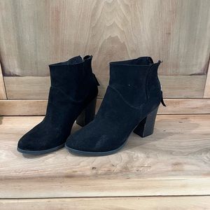 Black Heel Boots